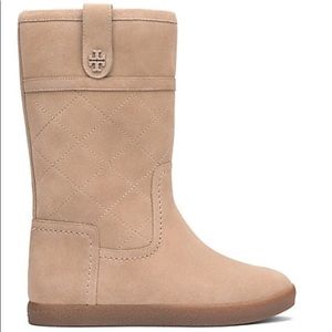 ✨SALE!✨New with box Tory Burch Alana Boots